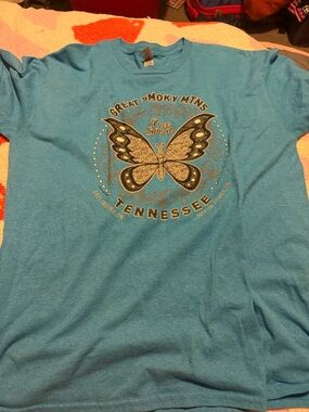 Gildan Teal Blue Tennessee Butterfly Graphic Tee